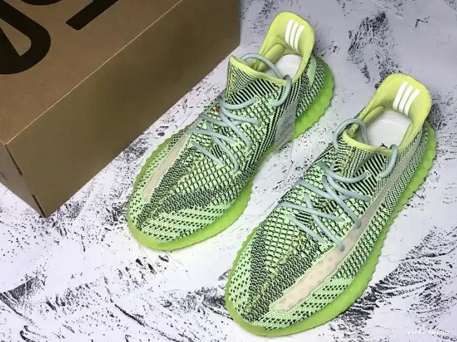 Yeezy Adidas Boost V2 